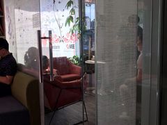 -新世界教育iVEE·英语日语西语(金桥校区)