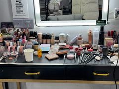 -ME觅妆·定制美妆·彩妆私教(菱角湖店)