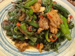 -顶峰夜宴·龙虾烧烤大排档(九江学院店)