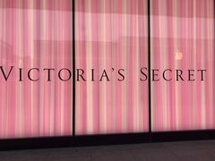 -Victoria's Secret(杭州湖滨银泰in77店)