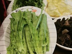 -天宜隆蘑菇宴火锅(石景山旗舰店)