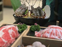 -湊湊火锅·茶憩(杭州湖滨银泰in77店)