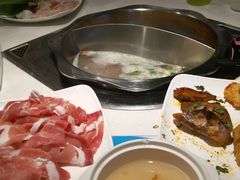 -鲜佰汇海鲜烤肉自助餐厅(银座商城泰安店)