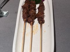 烤牛肉串-左庭右院鲜牛肉火锅黑金店(陆家嘴中心店)