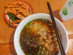 -矮子粉店1985·长沙米粉(湘春路店)