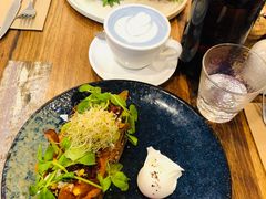 -FLOVIE FLORIST CAFE