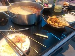 -唯爱KTV聚会餐厅(仙林东城汇店)