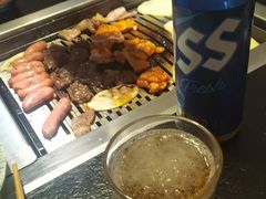 -臻牛烤肉