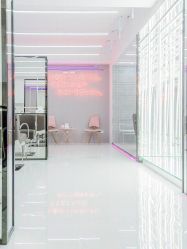 -SWANK SALON