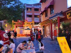 -吉庆街美食广场