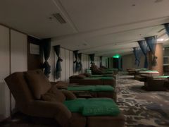 -大连金石滩绿发温泉假日酒店