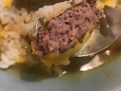 芝士牛肉汉堡咖喱饭-红小满休闲餐厅(十全街店)