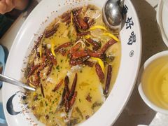 -江渔儿酸菜鱼(映月湖环宇城店)