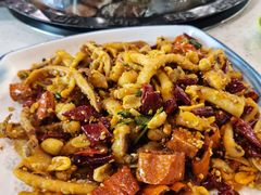 -巧克力渔家.小船海鲜胶东菜(万平口店)