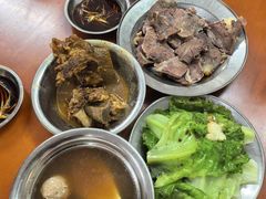 -阿秋牛排(湖心街店)