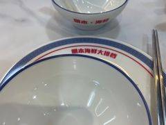 餐具摆设-明本湛江鸡•海鲜小厨(陈家祠店)