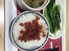 花旗参炖乌鸡-钟姐炖品(印象城百盛店)