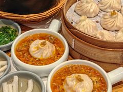 -馋三尺蟹粉小笼(人民广场店)