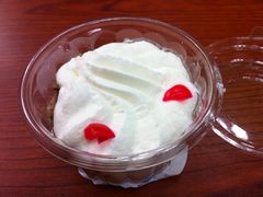 -红宝石·鲜奶小方·海派西点房(南丹店)