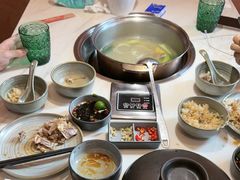 -喃喃椰·糟粕醋·椰子鸡火锅(七堡花园店)
