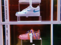 -NIKE品牌体验店(南京东路店)