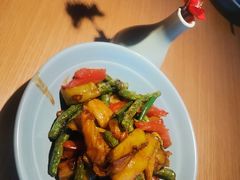 -蜜桃餐厅·伴山(绿宝广场店)