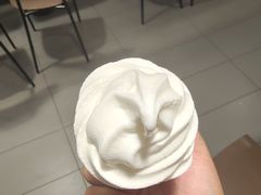 -麦当劳(中唱大厦店)