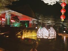 -森波拉火山温泉