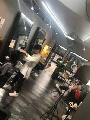 -茶发Salon·烫发染发理发