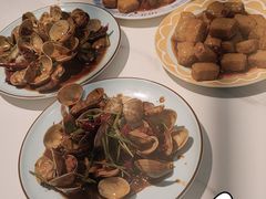 -嗨辣小聚·盘锦河蟹·海鲜烧烤龙虾(盘锦十年好店)