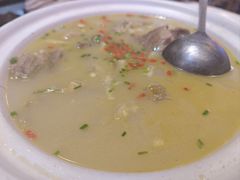 -霄汉牛三鲜湖北砂锅菜(万松园2店)