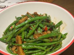 -黄泥岗·地道湖北菜(奥特莱斯店)