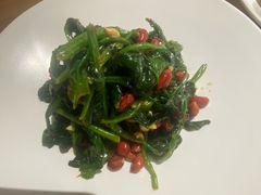 -伊喜饺子·烤鸭(五道口学院路店)