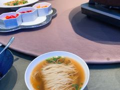 -香山湖渔家大院