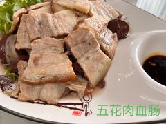 -鸿运美食府