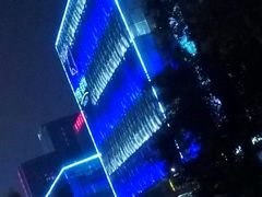 -鹏欣水游城