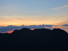 -齐岳山