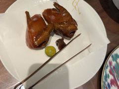 -海派悦庭·海胆烧麦·新融合菜(凯德广场店)