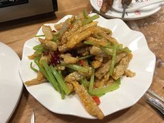 -盐池羊羔肉主题餐厅