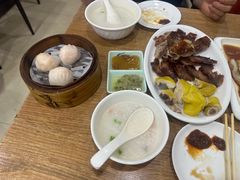 -广东小美食(果戈里大街店)