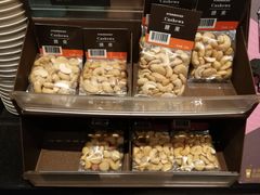 -星巴克臻选(上海长风大悦城店)