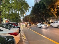 -莉莉家的音乐花园餐吧(航空路店)