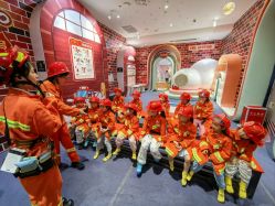 -奈尔宝家庭中心·亲子餐厅(华采天地店)