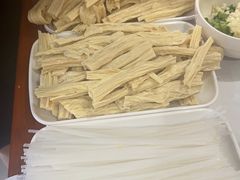 -70後铁锅炖(坡博总店)