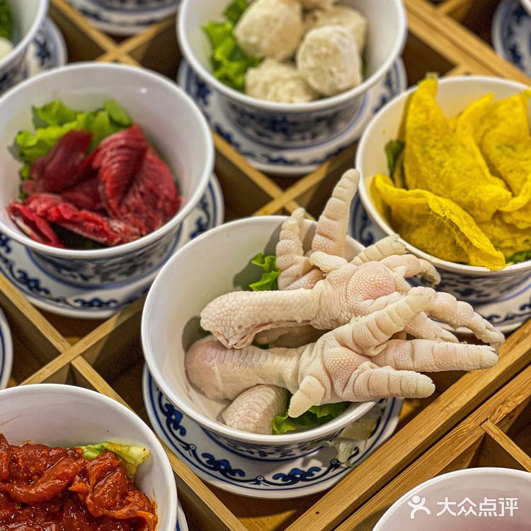 烟台|九宫格盖碗火锅,女生来吃真的会快乐‼️