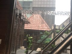 -裕龙汤泉