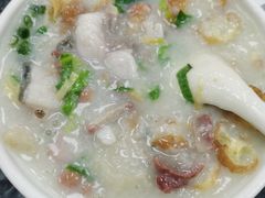 -燊意布拉肠云吞面(中山四路店)