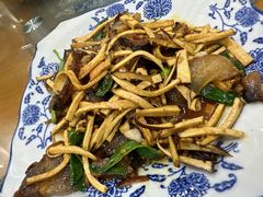 -记忆湘菜馆(芙蓉镇店)