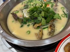 -岩泊渡桂鱼楼活鱼馆