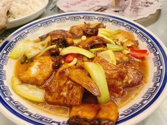 -客家大院·非遗赣南客家菜(郁孤台店)
